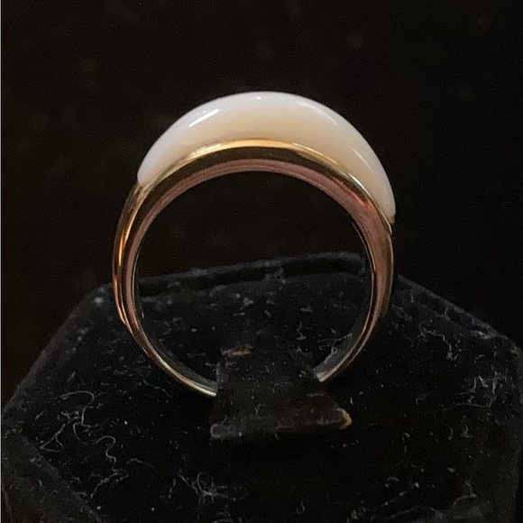 White Jade bezel set in 10K GP/925 SS. Thick band smooth finish Size 6 - Picture 6 of 9